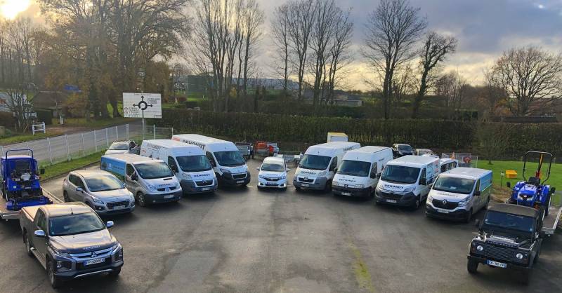 DEHONDT MOTOCULTURE INDUSTRIE C'EST PLUS DE 10 VEHICULES DEDIES AUX INTERVENTIONS